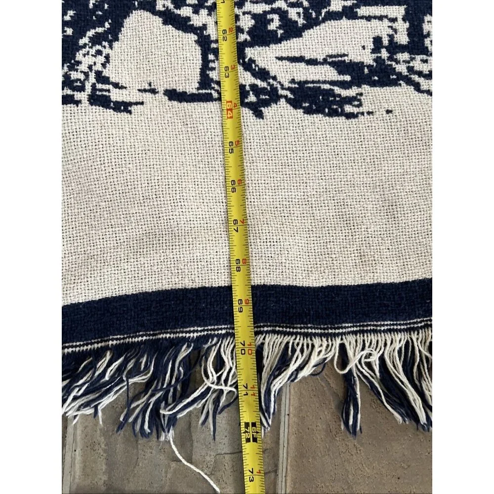 Woven Throw Blanket 